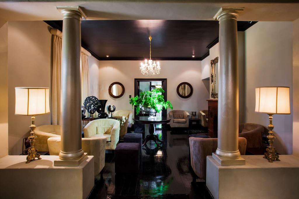 Firlane House Hotell Bredasdorp Exteriör bild
